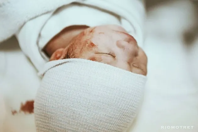 Putri Titian dan Junior Liem Dengan Baby Iori