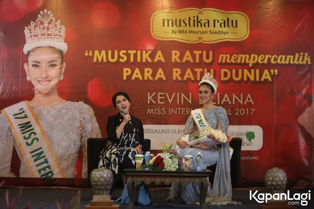 Kevin Lilliana - Miss International