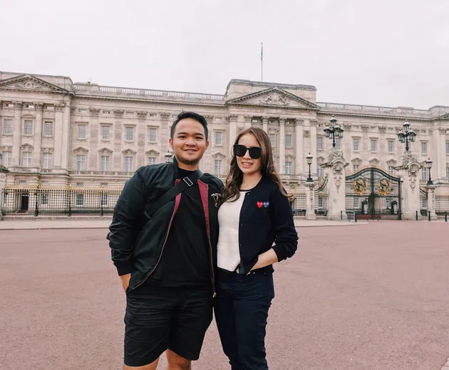 Hasil gambar untuk momo geisha liburan