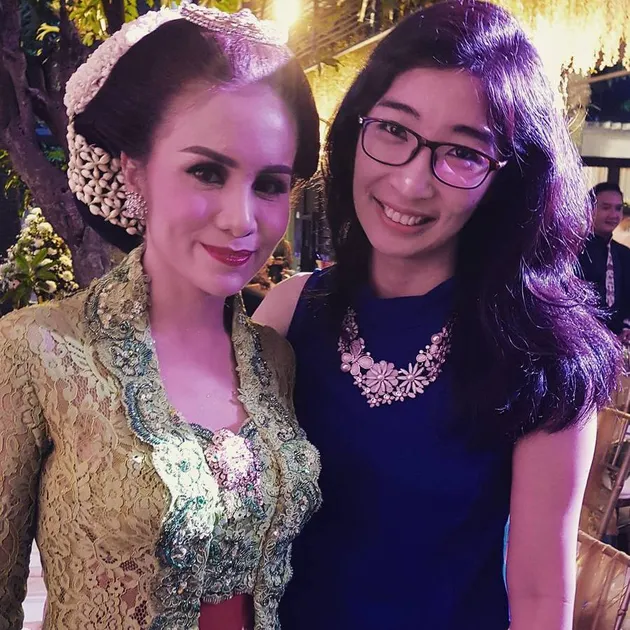 Momo Geisha siraman