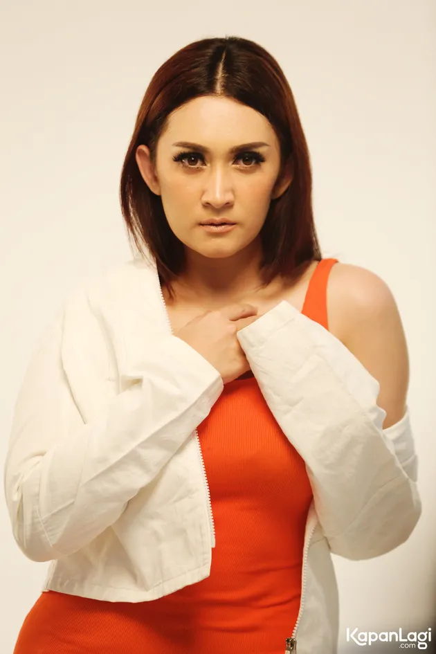 FOTO: Nafa Urbach Sempat Merasa Kagok Saat Kembali ke ...