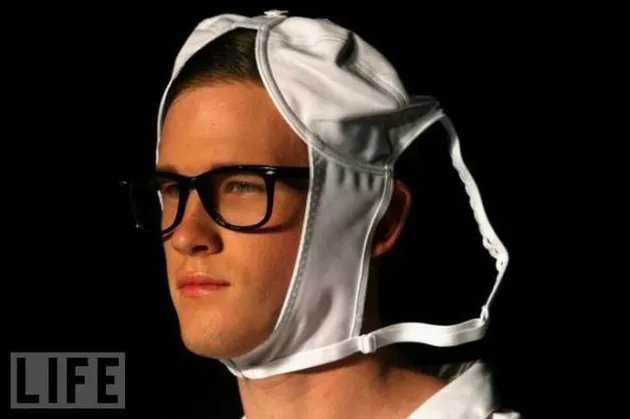 fashion unik, fashion aneh, fashion absurd, baju aneh