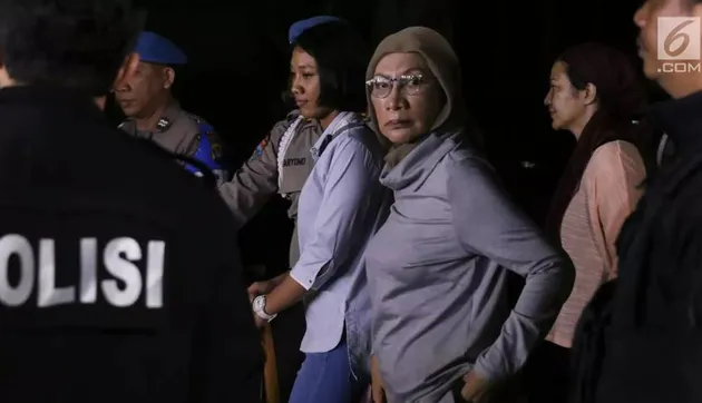ratna sarumpaet
