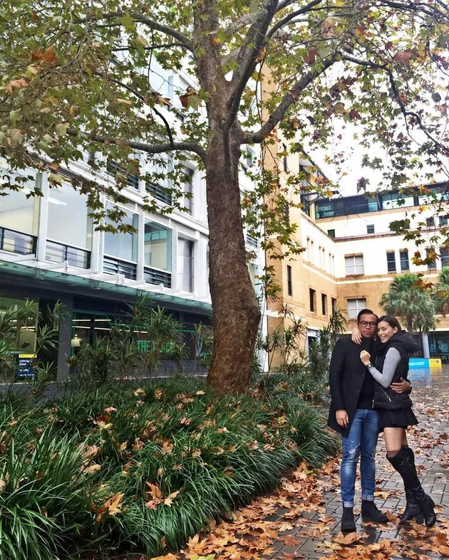 Sammy Simorangkir-Viviane Makin Lengket