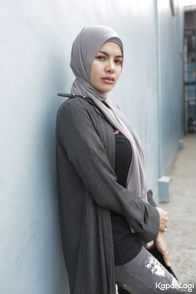 Nikita Mirzani - Dipo Latief