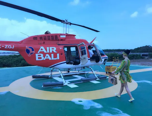 Harga sewa helikopter Syahrini