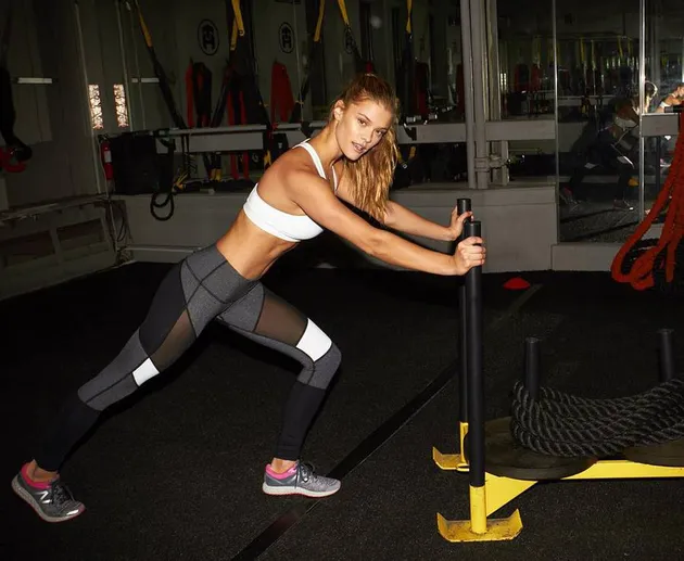 Nina Agdal, \&#039;Pacar\&#039; Leonardo