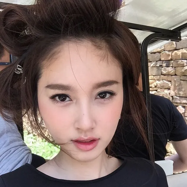 [FOTO] NONG POY, SI 'GANTENG TAPI CANTIK' YANG SELALU 