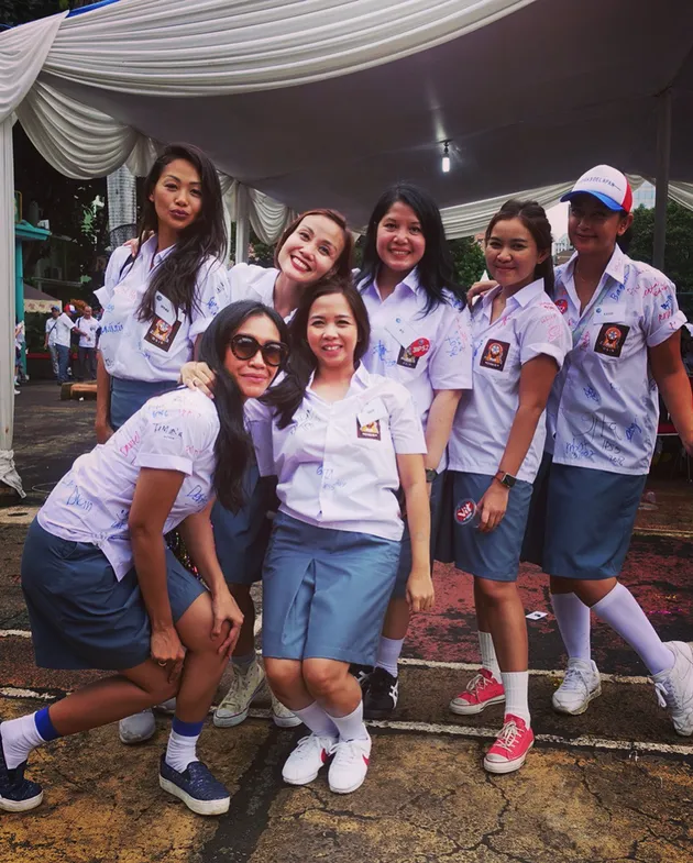 Indah Kalalo Reunian SMA