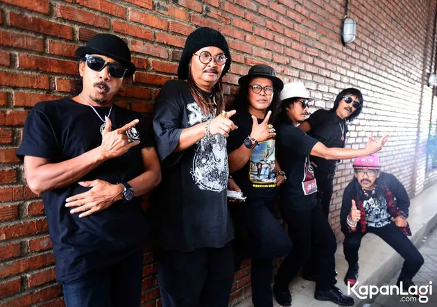 FOTO: OM PMR Rilis \&#039;Too Long To Be Alone\&#039;