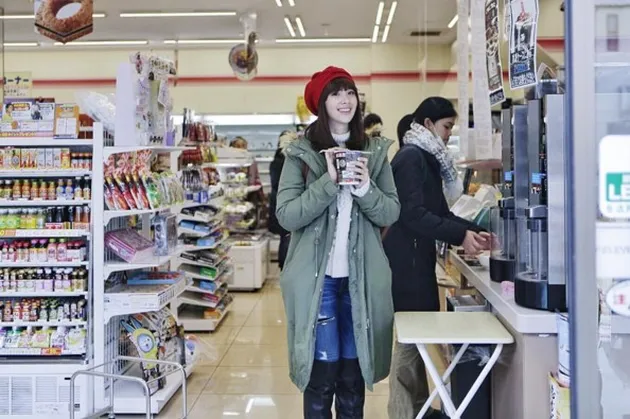 OOTD Cantik Pamela Bowie di Jepang
