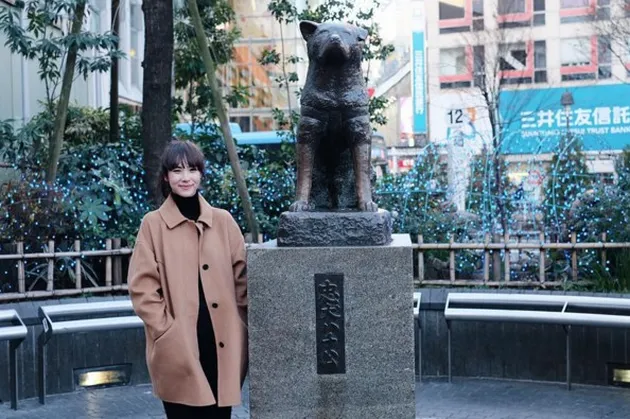 OOTD Cantik Pamela Bowie di Jepang