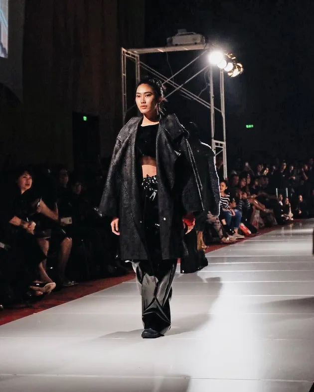 Fashion OOTD Alika
