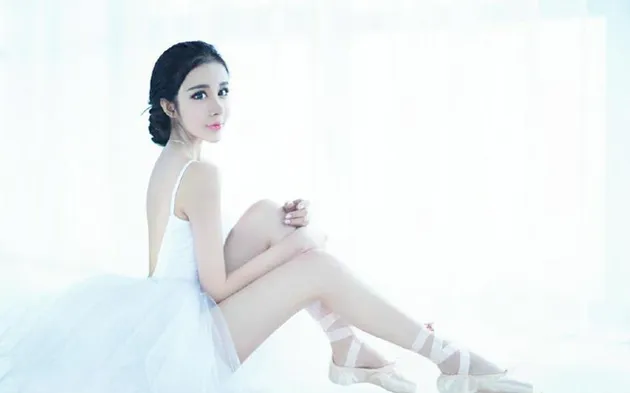 Lee Hee Danae operasi plastik jadi boneka barbie