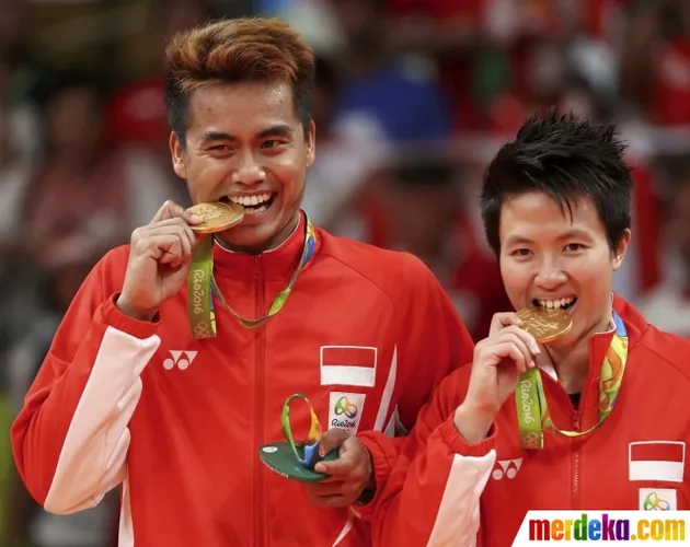 momen indonesia raya berkumandang di Rio 2016