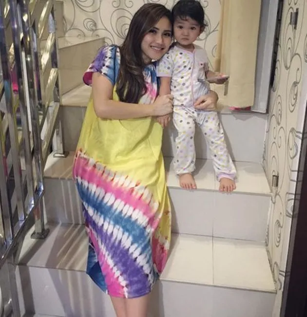 Selebritis Pakai Daster