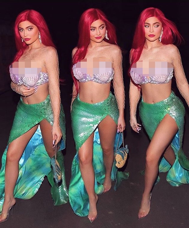 PHOTO: Wearing Ariel Costume for Halloween, Kylie Jenner Looks Sexy!