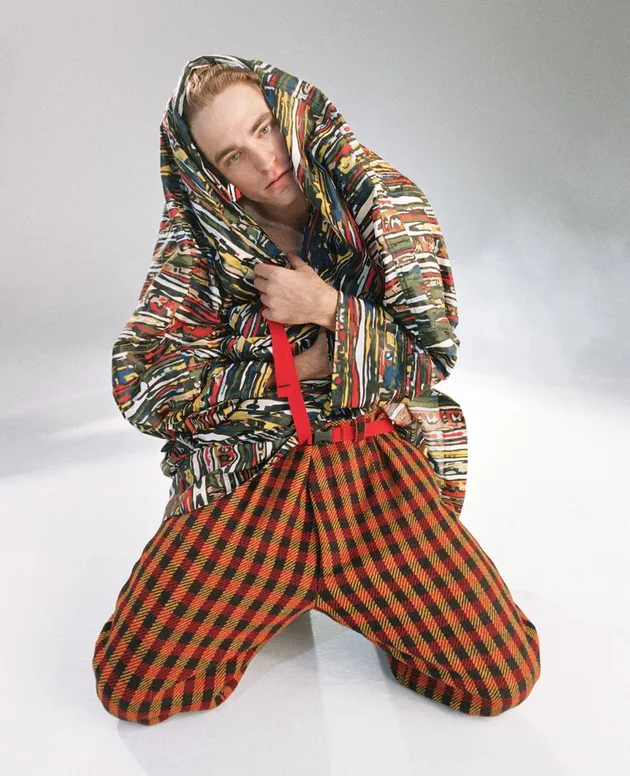 Robert Pattinson Wonderland Magazine