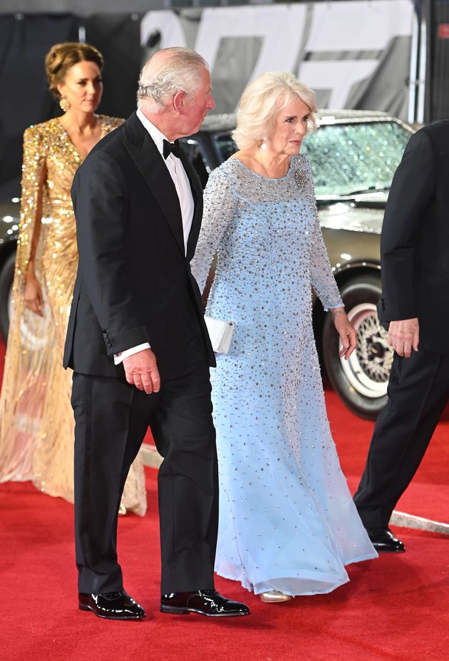 Photos of Prince Charles and Wife at the Premiere of James Bond Film 'NO TIME TO DIE', Camilla Parker Bowles Looks as Elegant as Kate Middleton