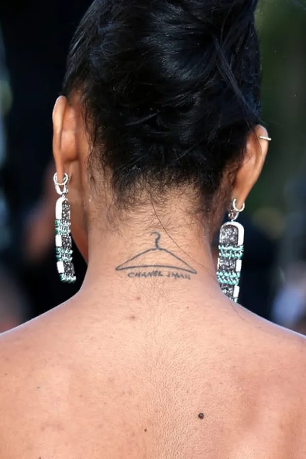 Seleb Hollywood Dengan Tattoo Kecil Eye-catchy