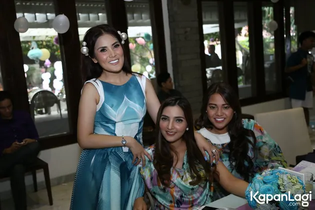 Artis Sosialita