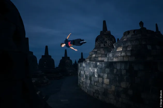 parkour, red bull, parkour atlet, candi borobudur