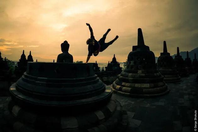 parkour, red bull, parkour atlet, candi borobudur