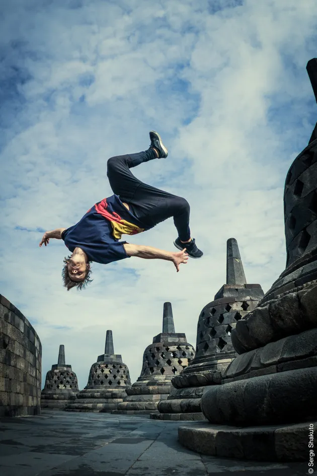 parkour, red bull, parkour atlet, candi borobudur