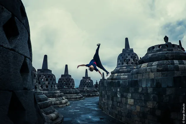 parkour, red bull, parkour atlet, candi borobudur