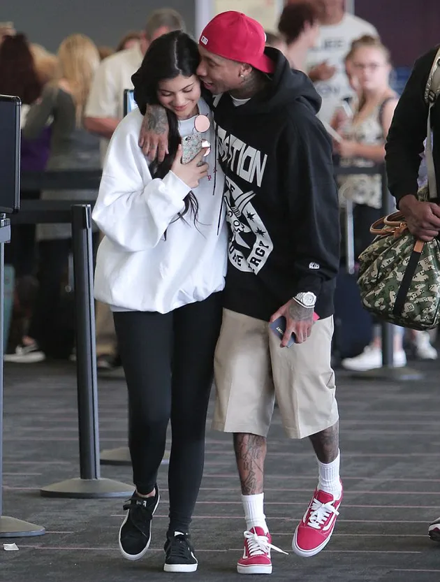 Kylie Jenner Tyga ciuman