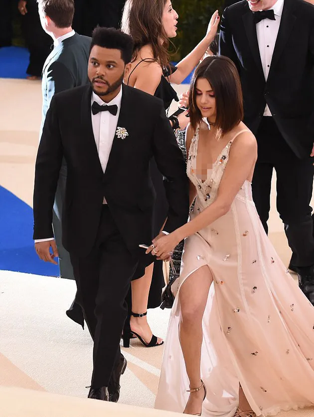 Selena Gomez The Weeknd Met Gala 2017