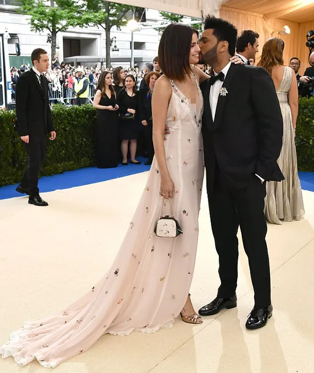 Selena Gomez The Weeknd Met Gala 2017
