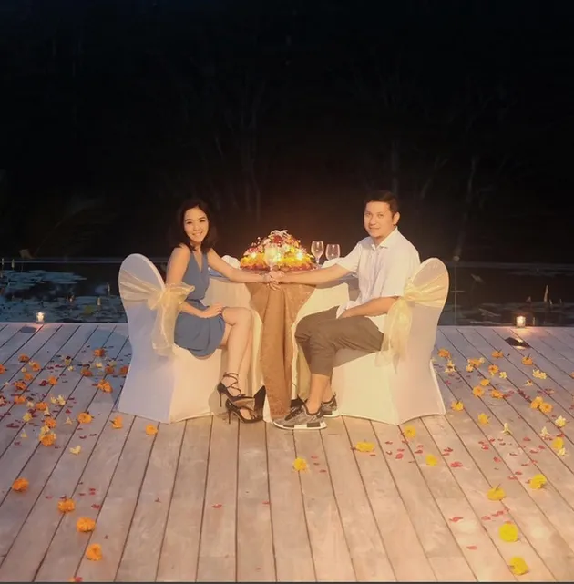 Gading &amp; Gisel Mesra di Bali