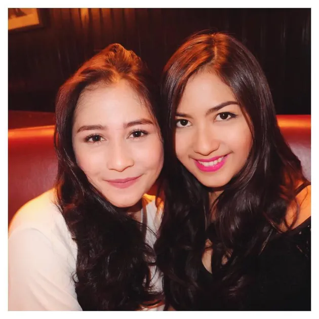Prilly Latuconsina - Jessica Mila