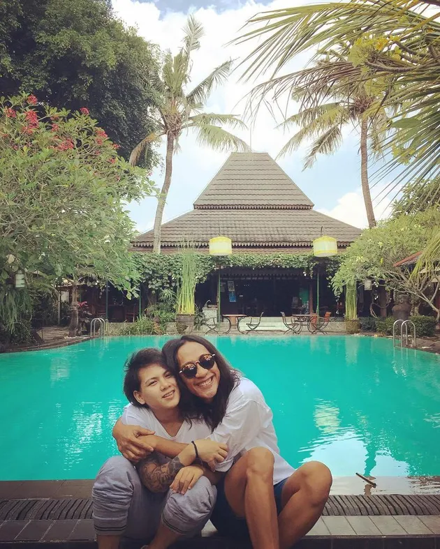 Aming &amp; Istri Liburan di Jogja