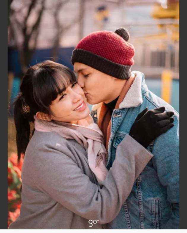 FOTO: PEMOTRETAN USSY - ANDHIKA PRATAMA, ROMANTIS BAK 