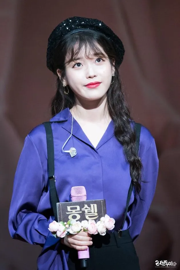IU