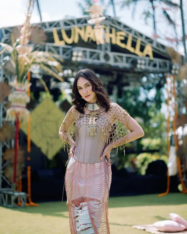 Luna Maya Lunachella