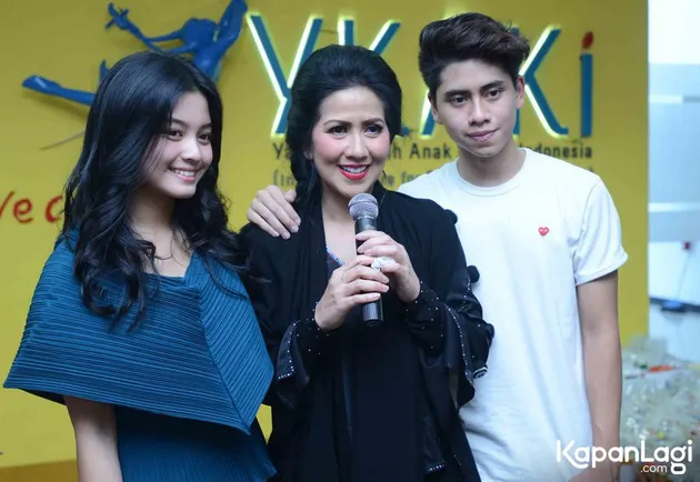 Ultah Ke-45 Venna Melinda
