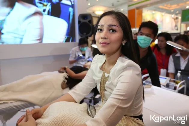 Gracia Indri