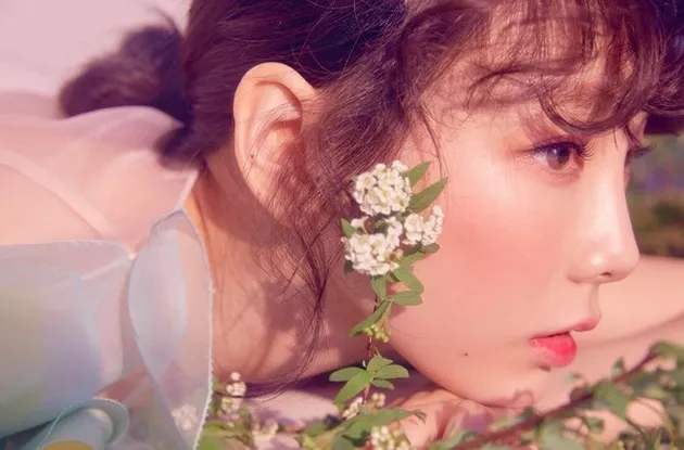 Baru saja para penggemar dimanjakan dengan lagu berjudul I Got Love dan Fine dari album solonya yang bertajuk My Voice. Kini, Taeyeon SNSD kembali hadir dengan single baru.