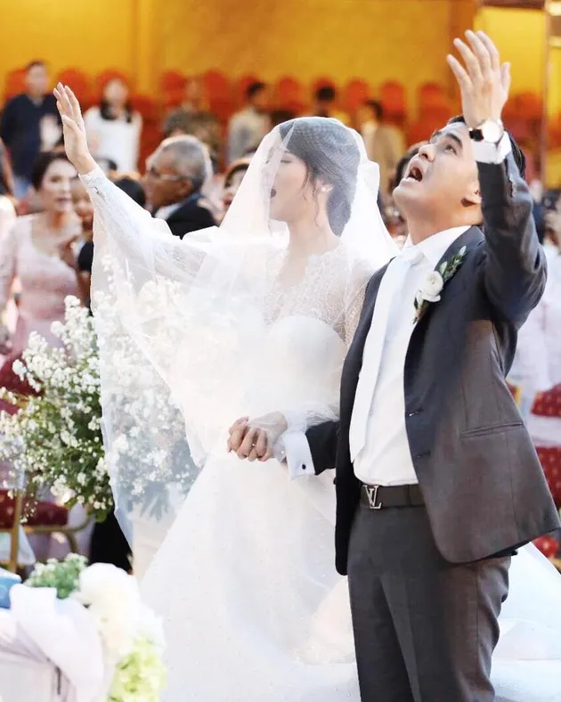 Amanda Zevannya - Gideon Simanjuntak