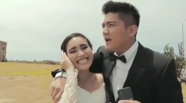 Ayu Ting Ting - Boy William