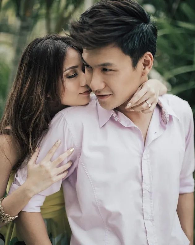 Fendy Chow - Stella Cornelia
