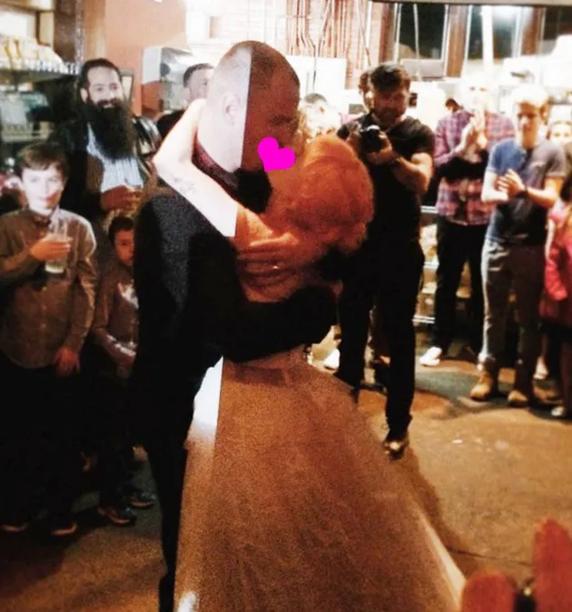 Foto Pernikahan Hayley Williams &amp; Chad Gilbert