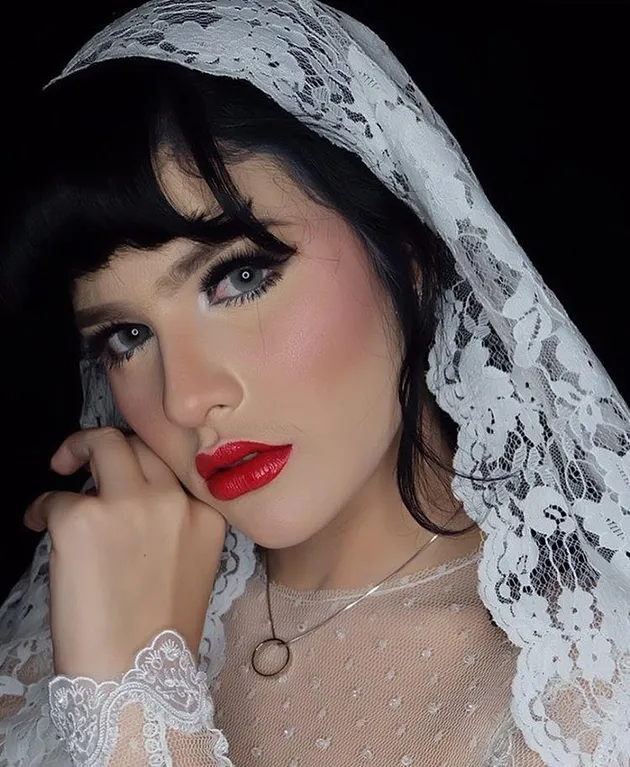 Foto Pernikahan Komo Ricky