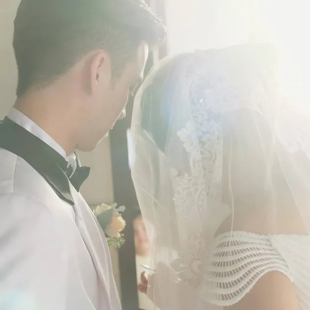 Stefan William Celine Evangelista menikah