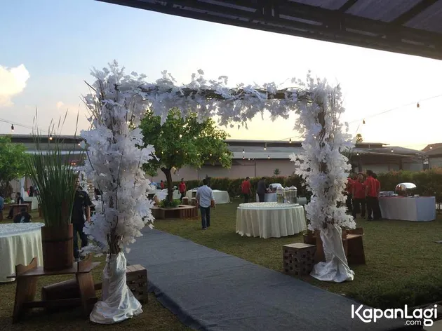 Pernikahan Melody Prima - Tommy Bagus