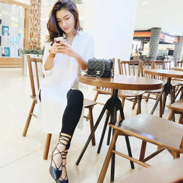 Kehamilan Melody Prima