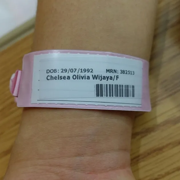 Chelsea Olivia - Glenn Alinskie 